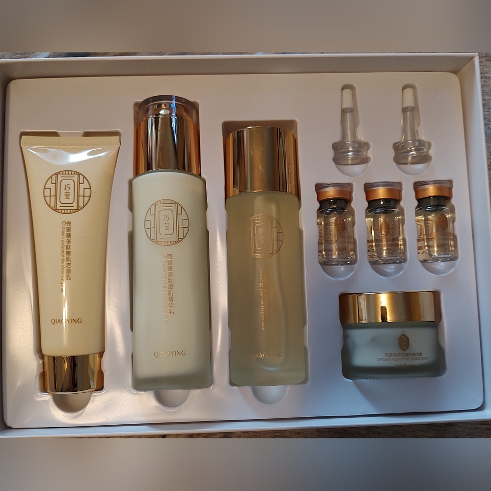 Chitosan Skincare Set *See Note* - Picture 2 of 2